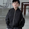 The new spring style of Korean children's clothing for small and medium-sized kids and boys, black round-neck zipper large pocket flight suit jacket, is trendy details Picture